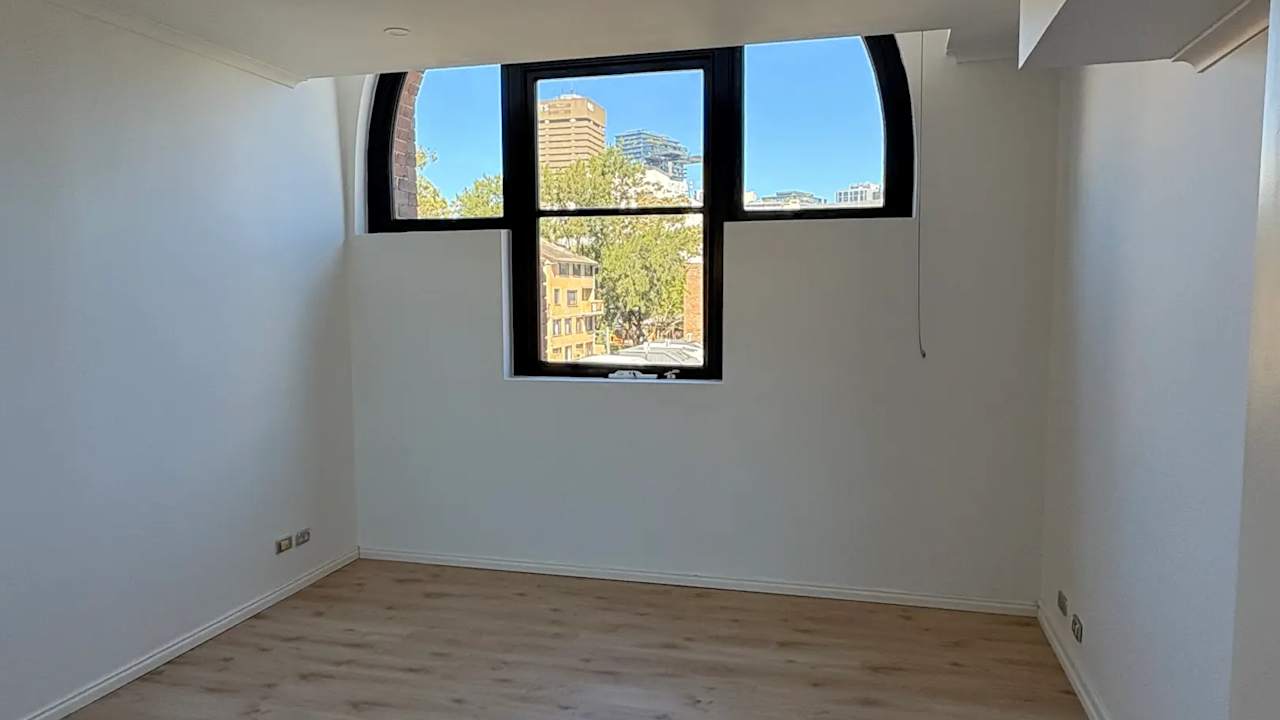 Unfurnished room with own bathroom