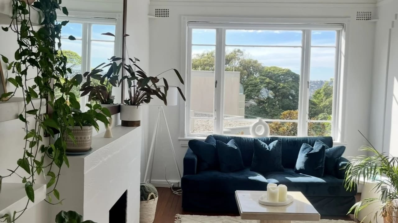 Furnished room in a flatshare