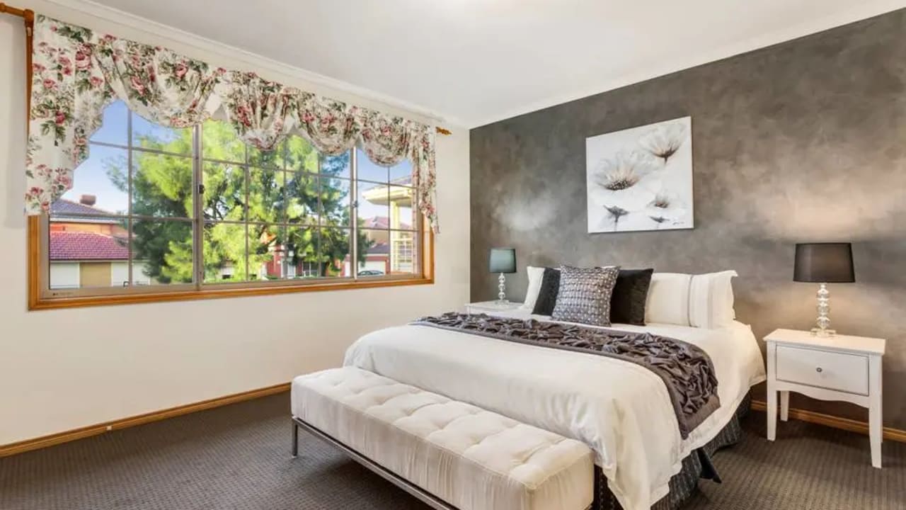 Furnished room with ensuite in a share house