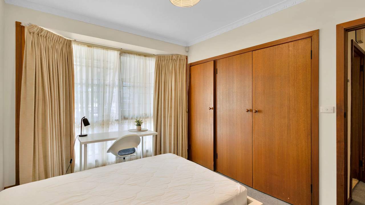 Furnished room with ensuite in a share house