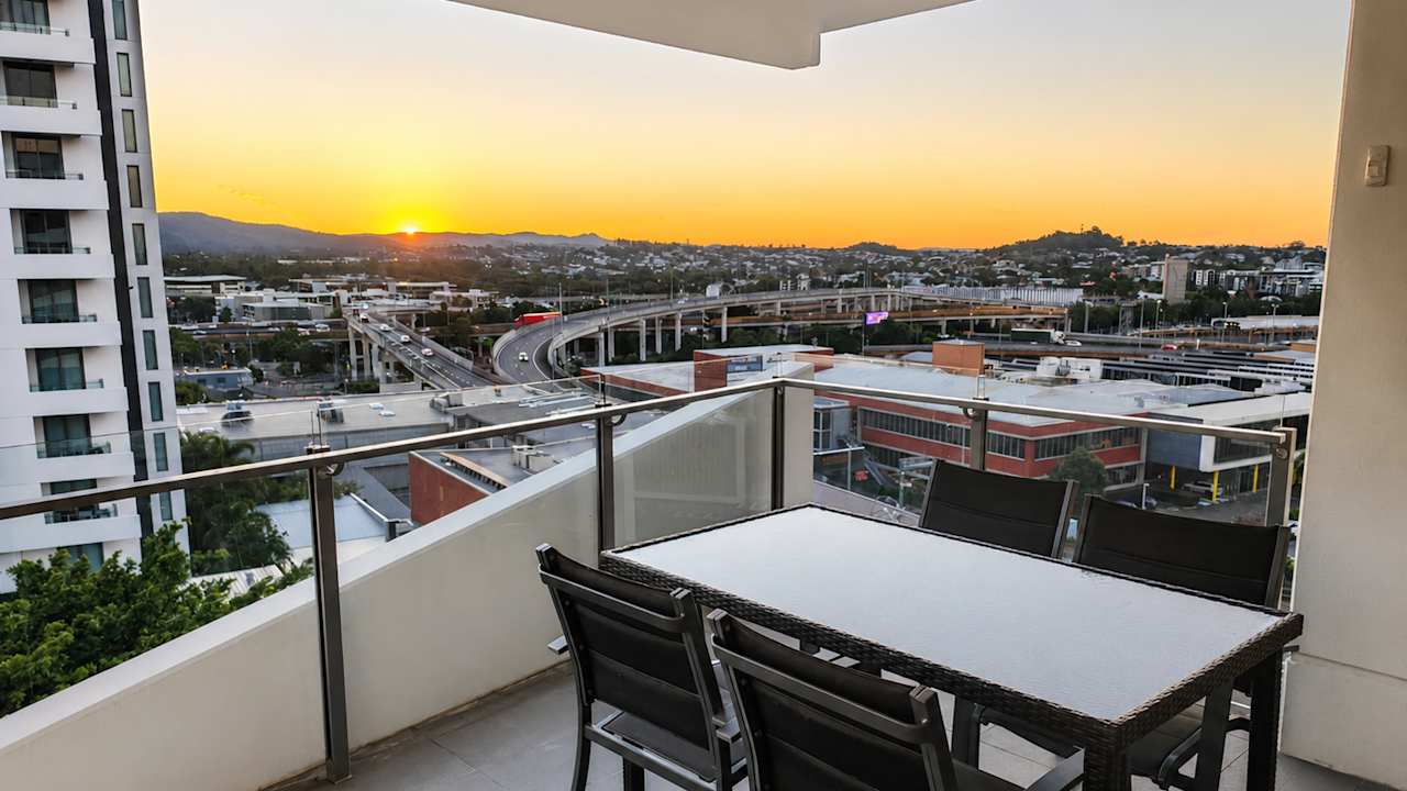 Whole property with 3 rooms for rent