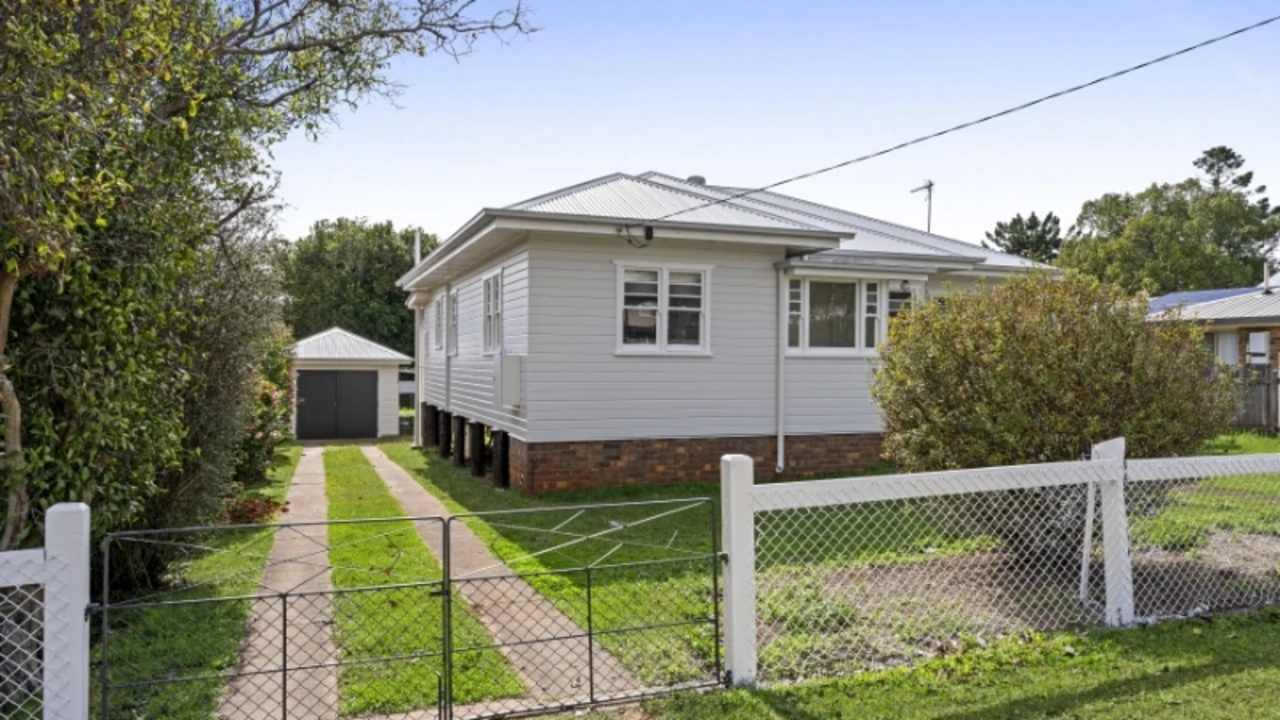 Unfurnished room in a share house