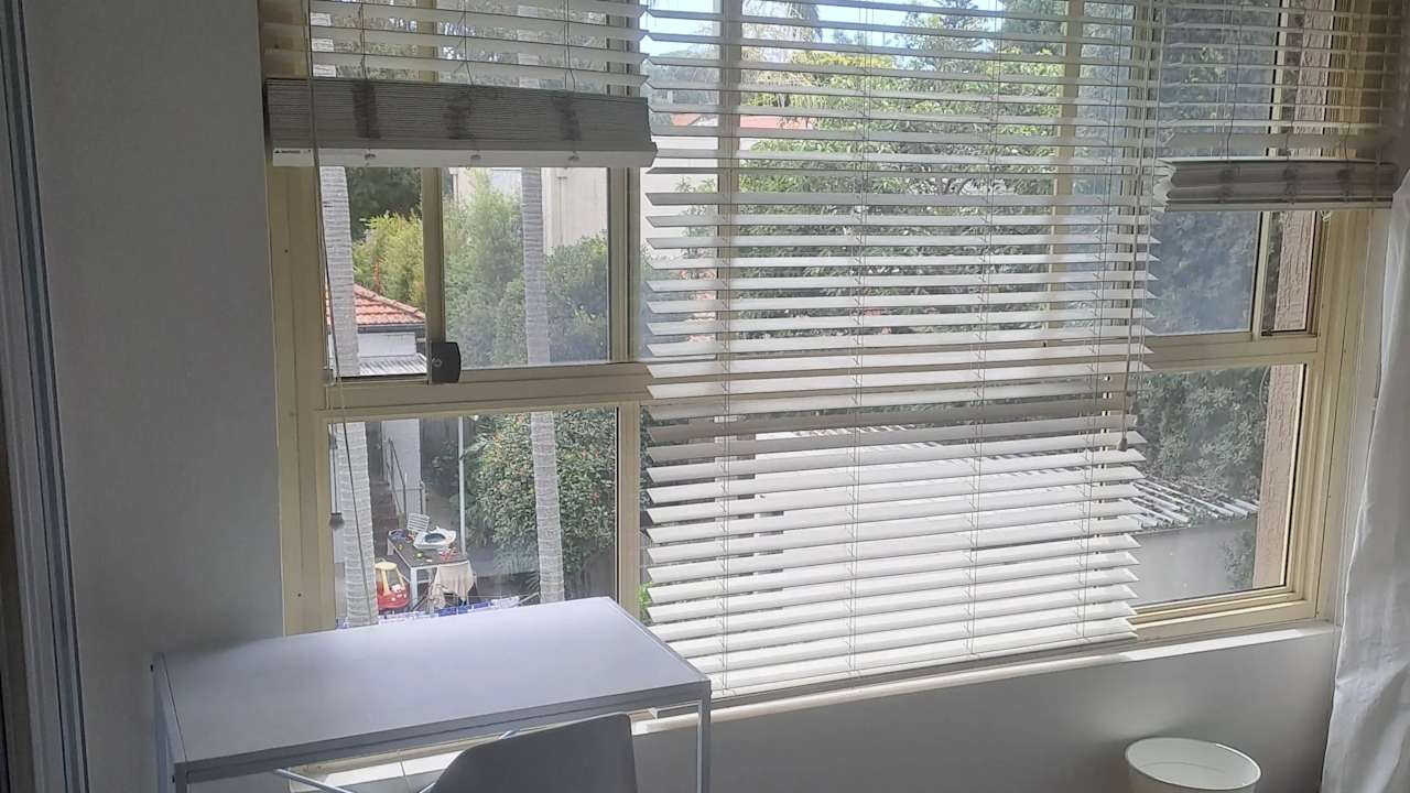 Whole property with 2 rooms for rent