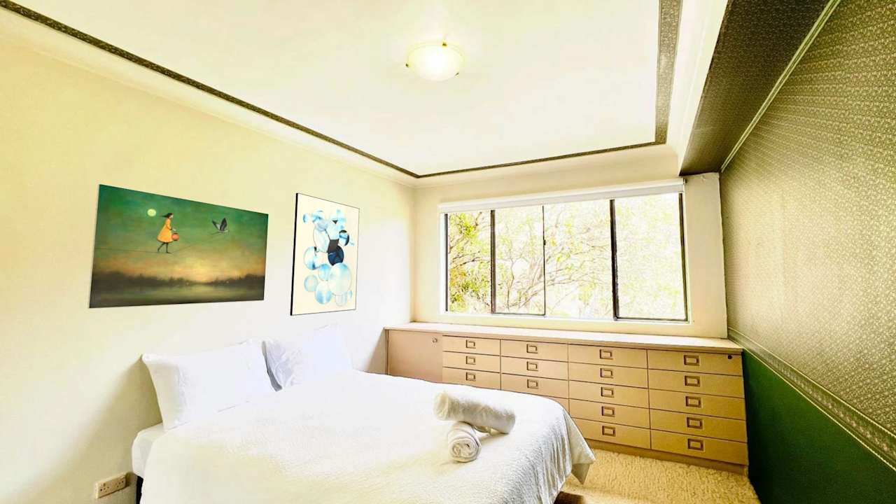 Whole property with 2 rooms for rent