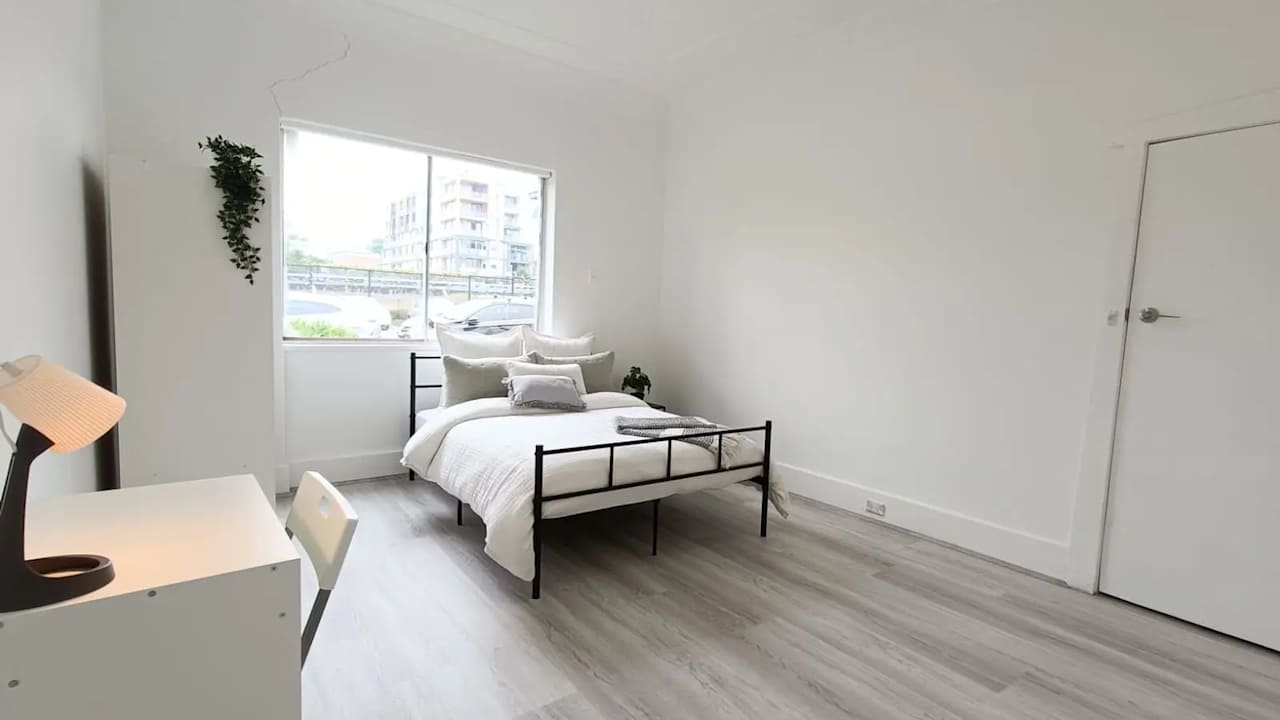 Furnished room in a share house