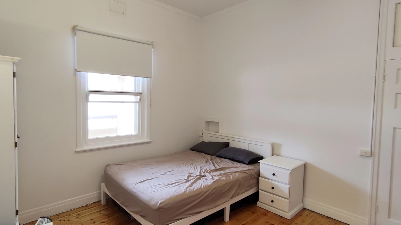 Furnished room with own bathroom