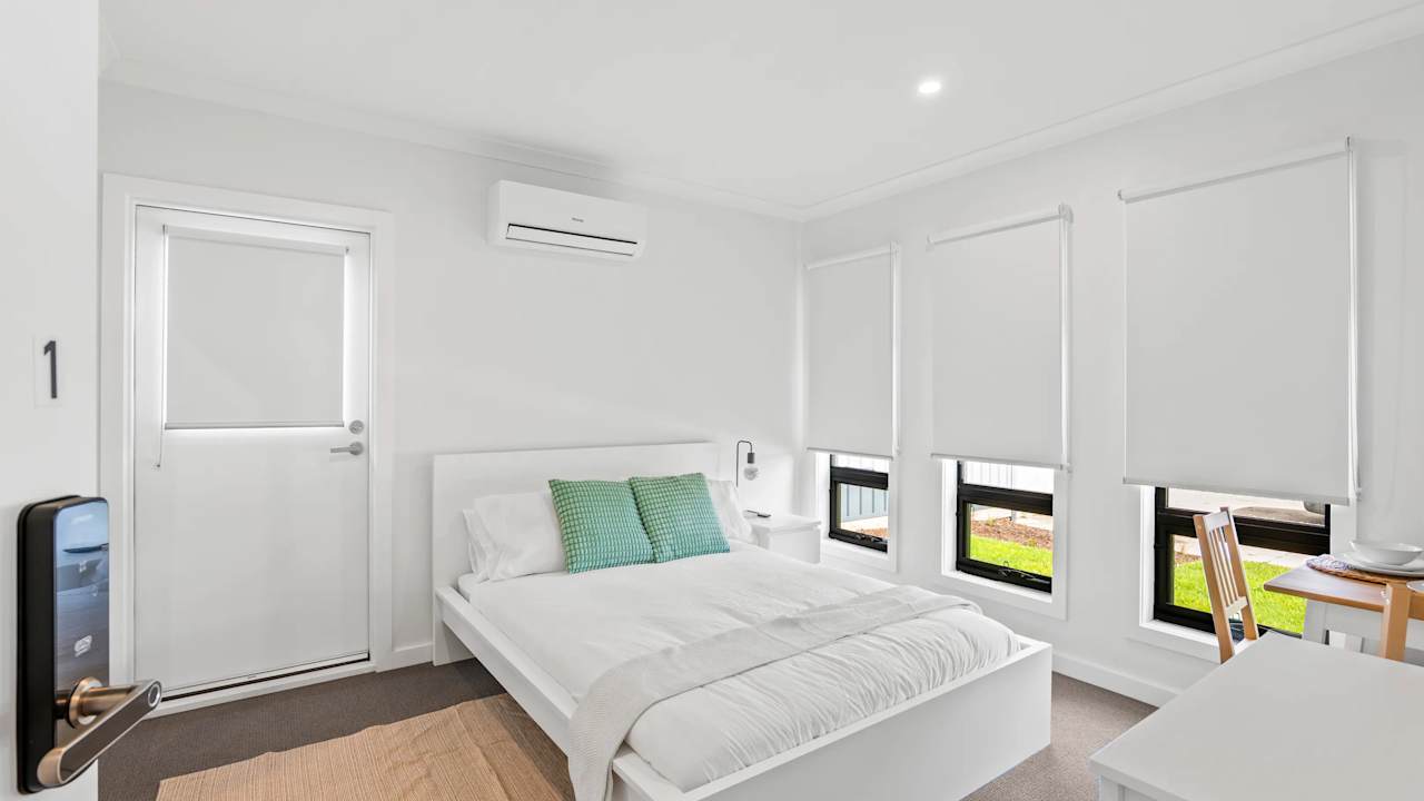 Furnished room with ensuite in a share house