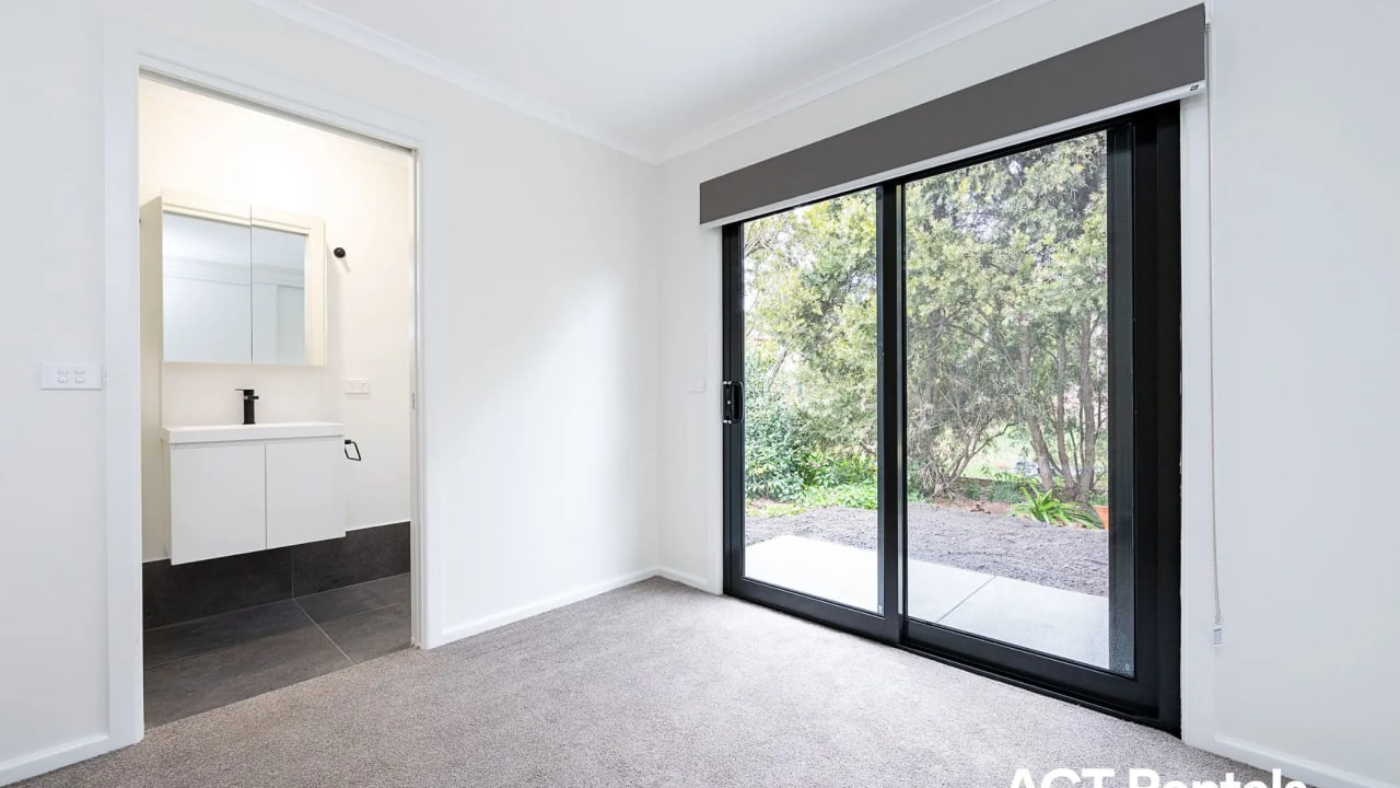 Unfurnished room with ensuite in a share house