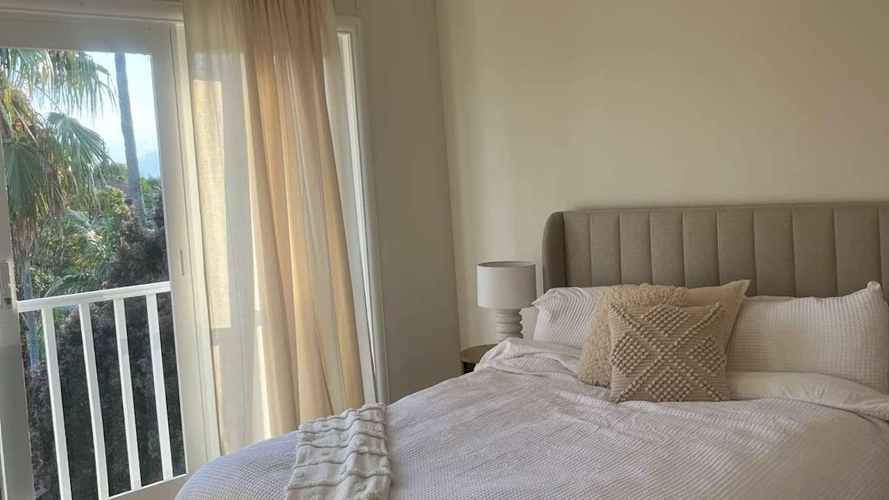 Furnished room with ensuite in a share house