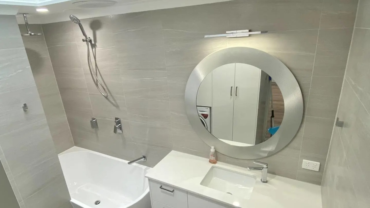 Whole property with 3 rooms for rent