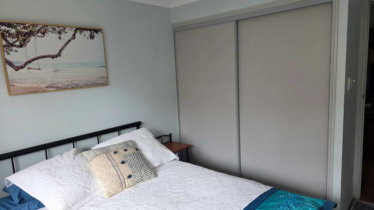 Furnished room with own bathroom