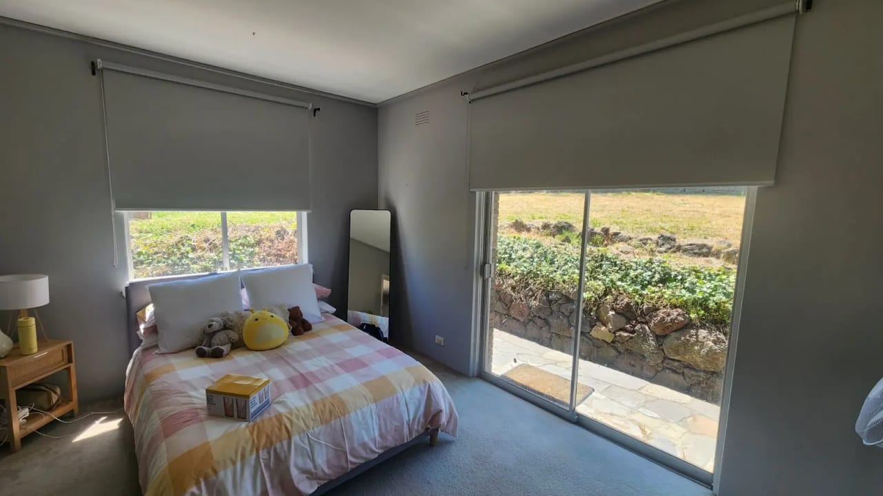 Room in a share house