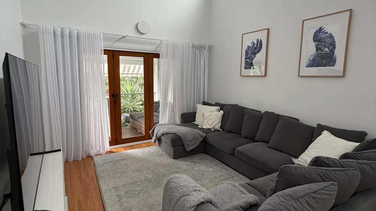 Unfurnished room in a share house