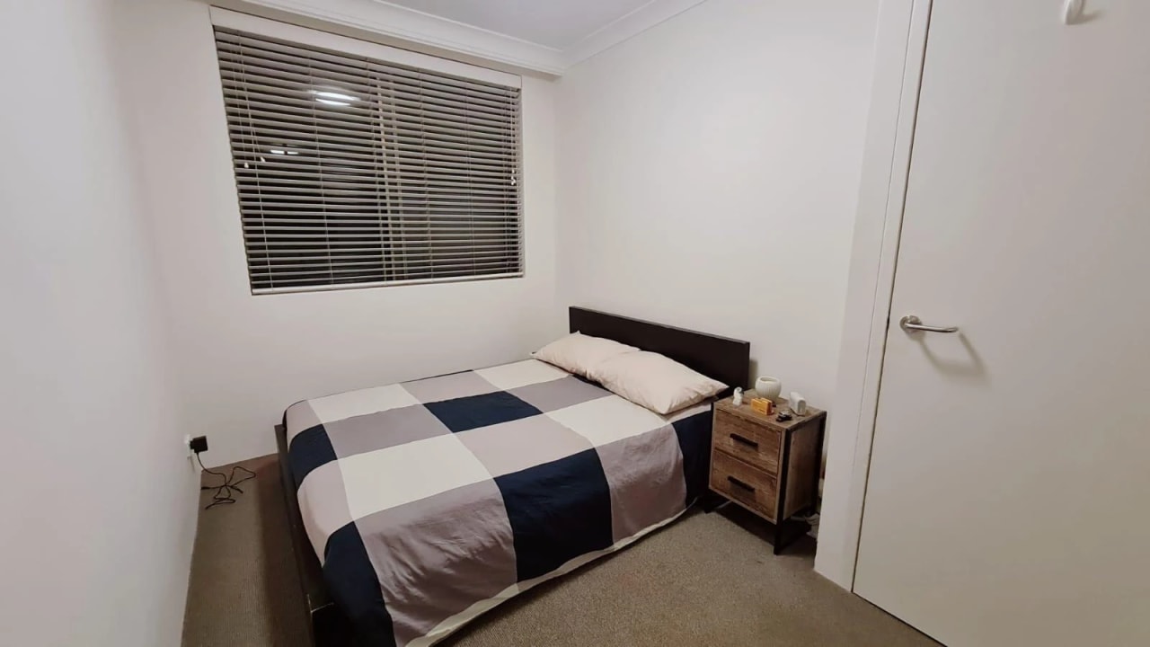 Furnished room in a flatshare