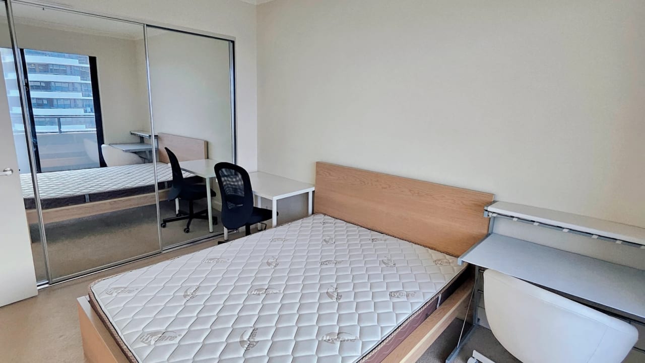 Furnished room with own bathroom