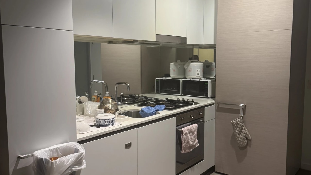 Furnished room in a flatshare
