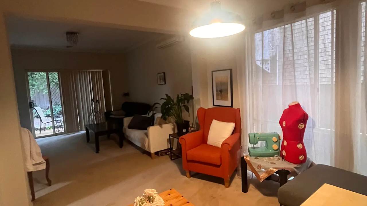 Furnished room in a share house