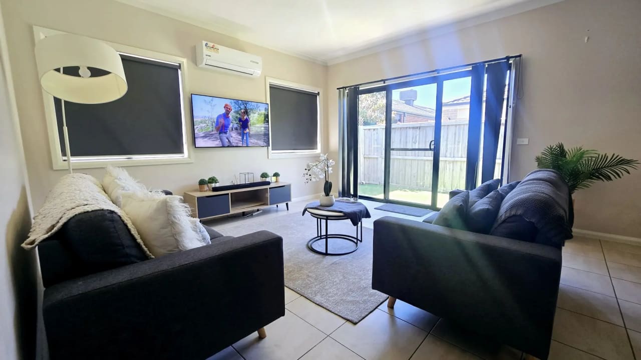 Furnished room with ensuite in a share house