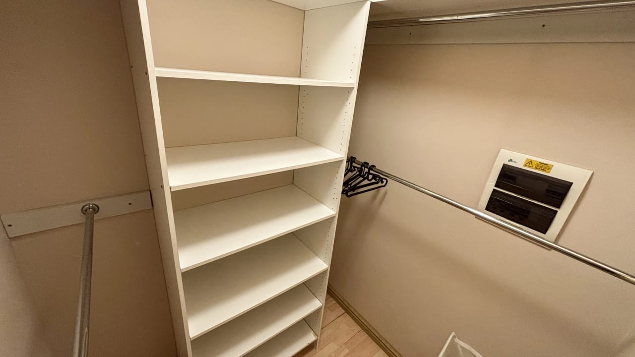 Room with ensuite in a share house