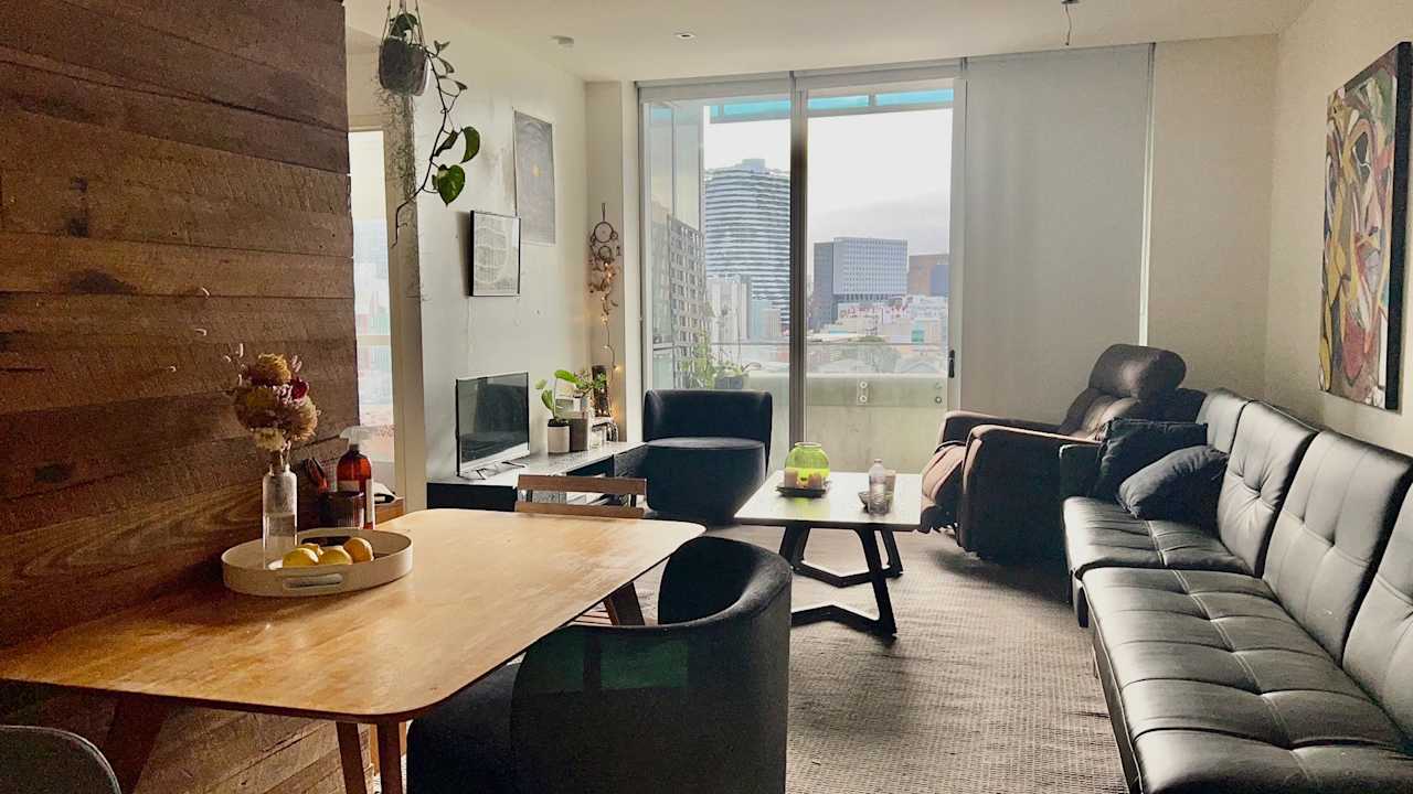 Whole property with 2 rooms for rent