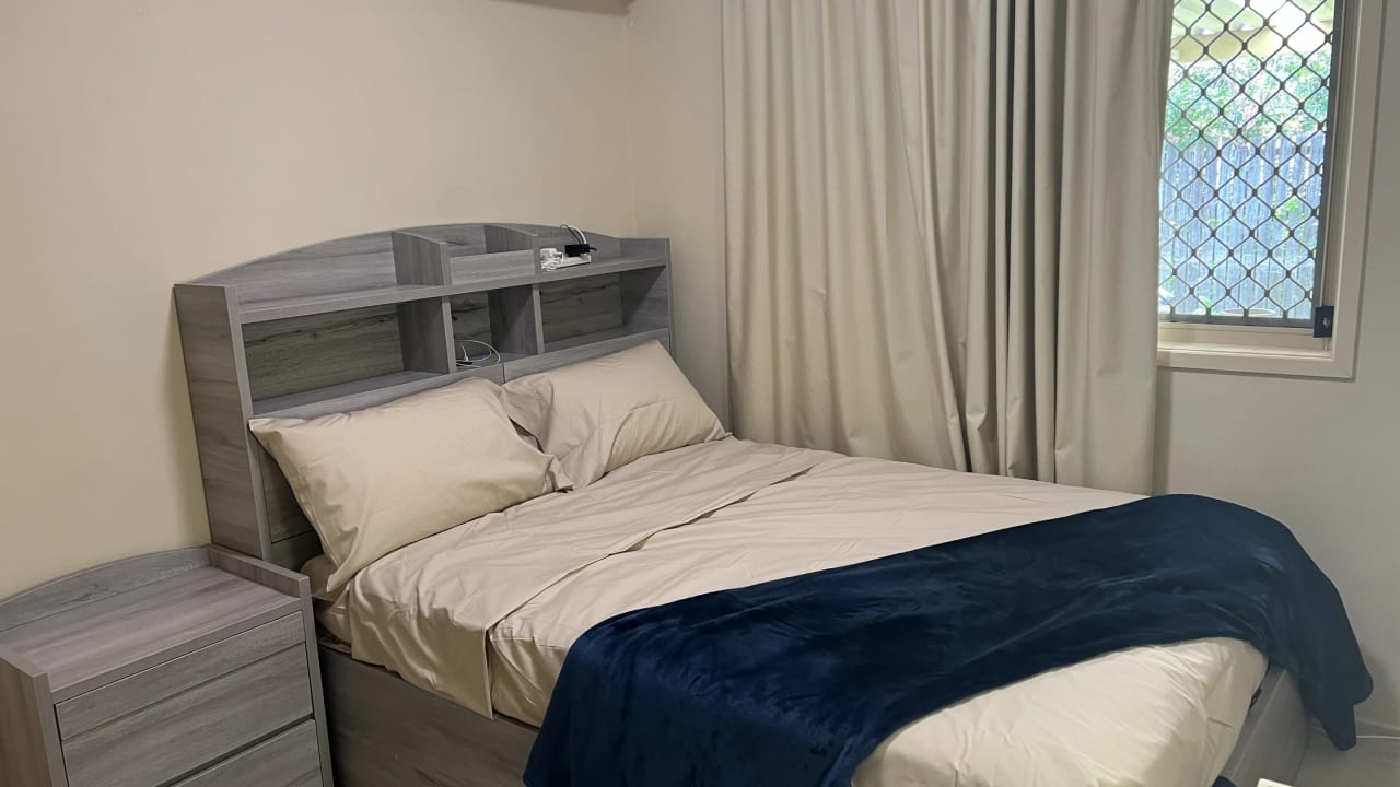 Furnished room in a share house