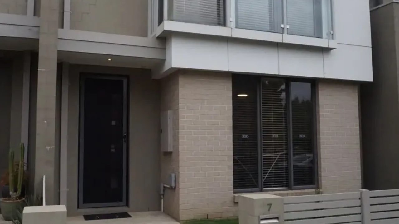 Room in a share house