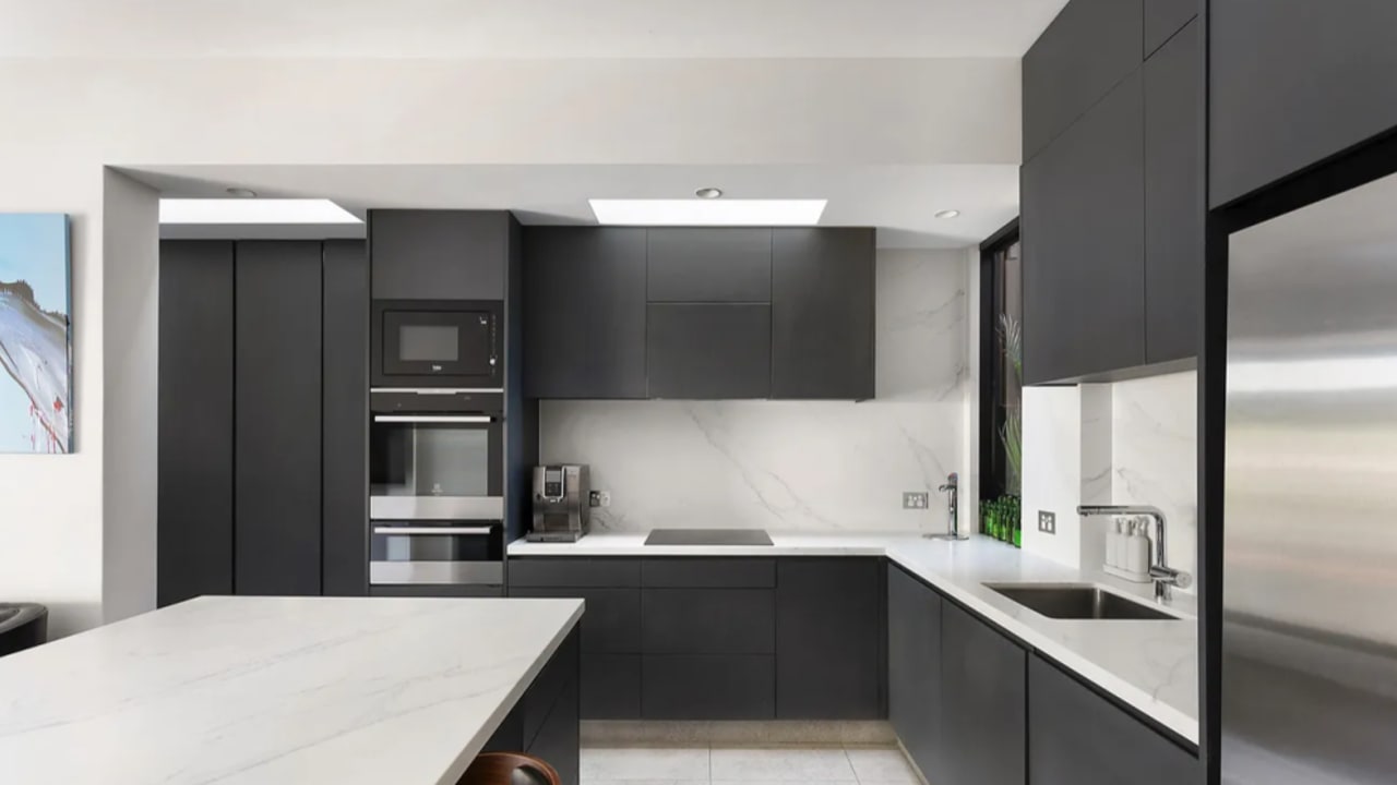 Unfurnished room in a share house