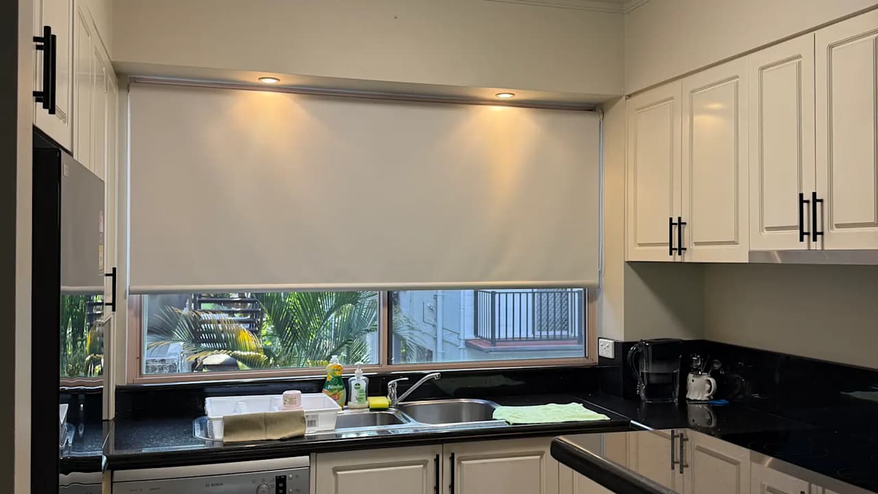 Furnished room with ensuite in a flatshare