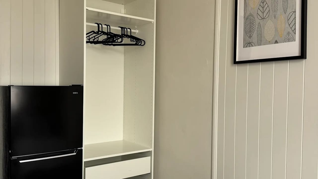 Furnished room in a share house