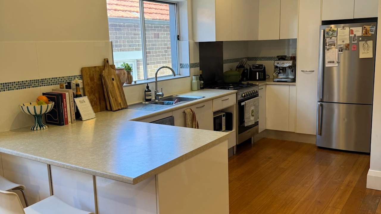 Whole property with 2 rooms for rent