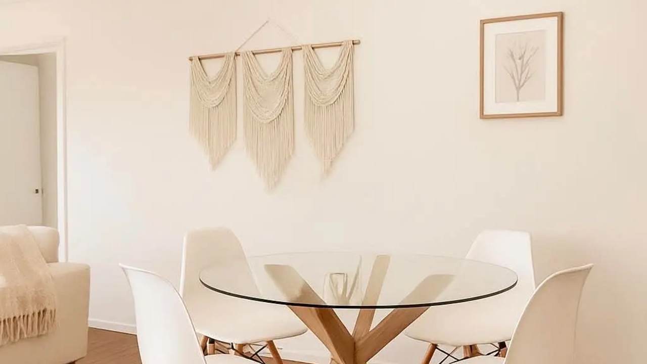 Furnished room granny flat for rent