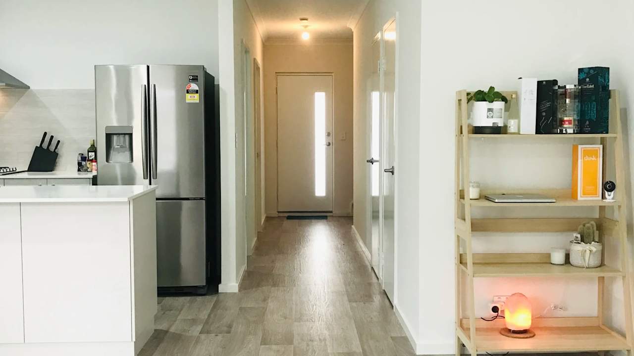 Room in a share house