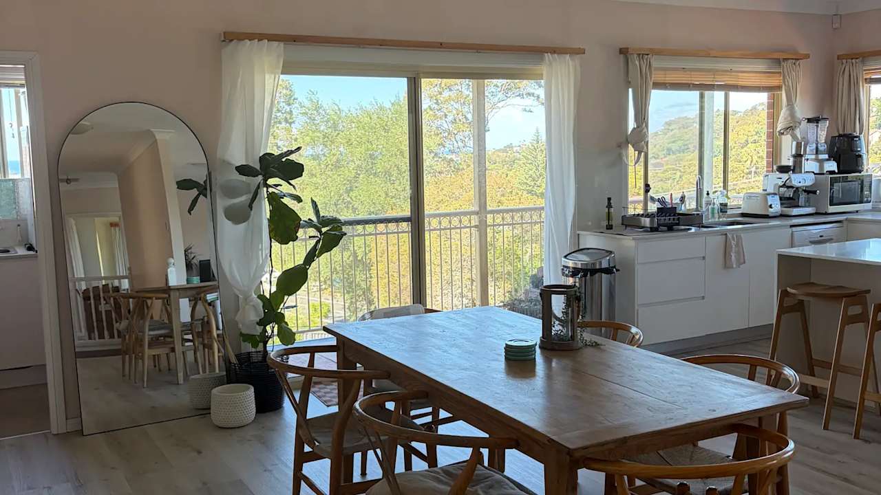 Unfurnished room in a share house