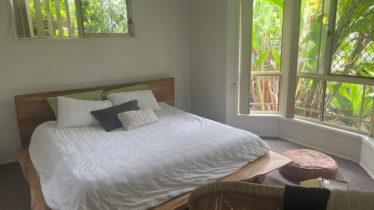 Furnished room with ensuite in a share house