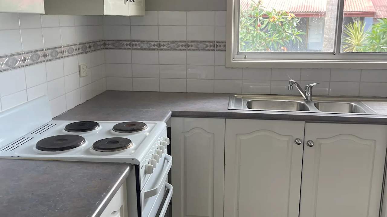 Whole property with 4 rooms for rent