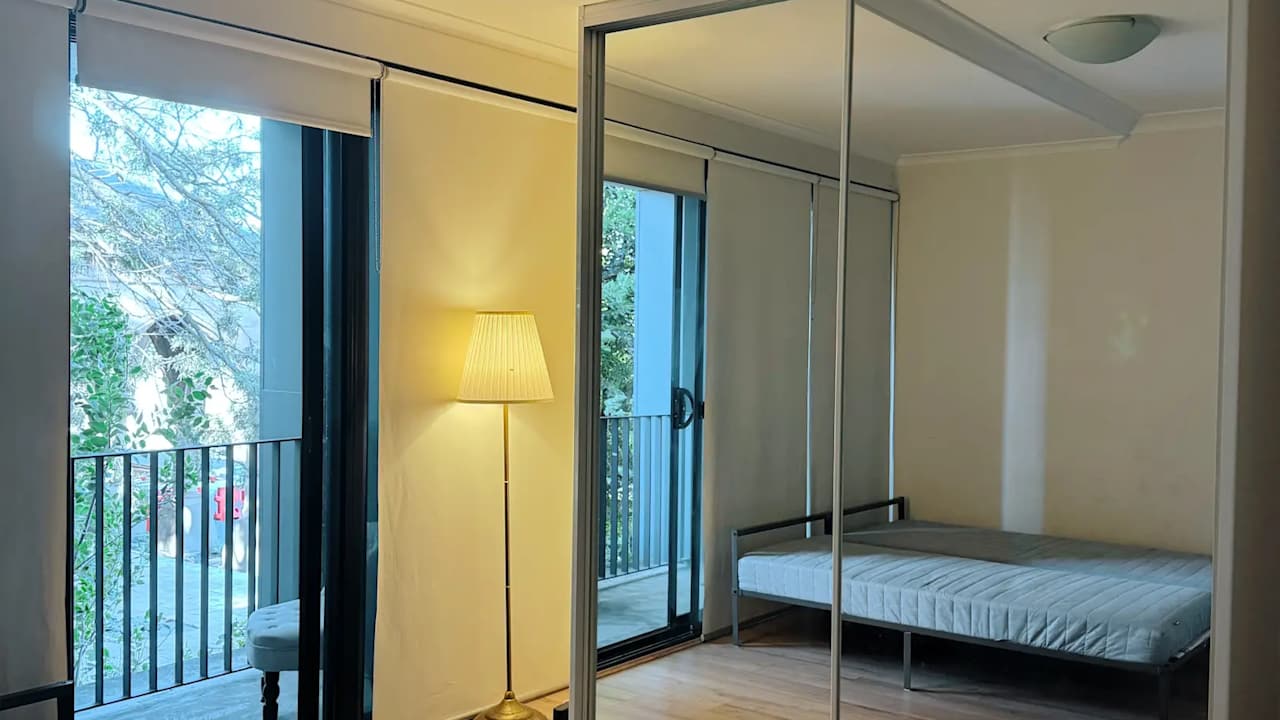 Furnished room with own bathroom