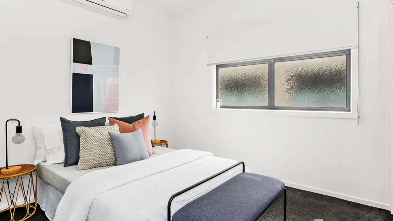 Unfurnished room in a share house