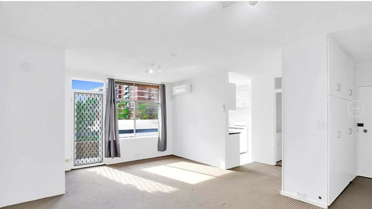 Whole property with 2 rooms for rent