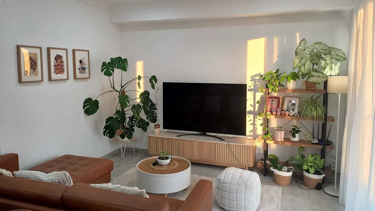 Furnished room in a share house