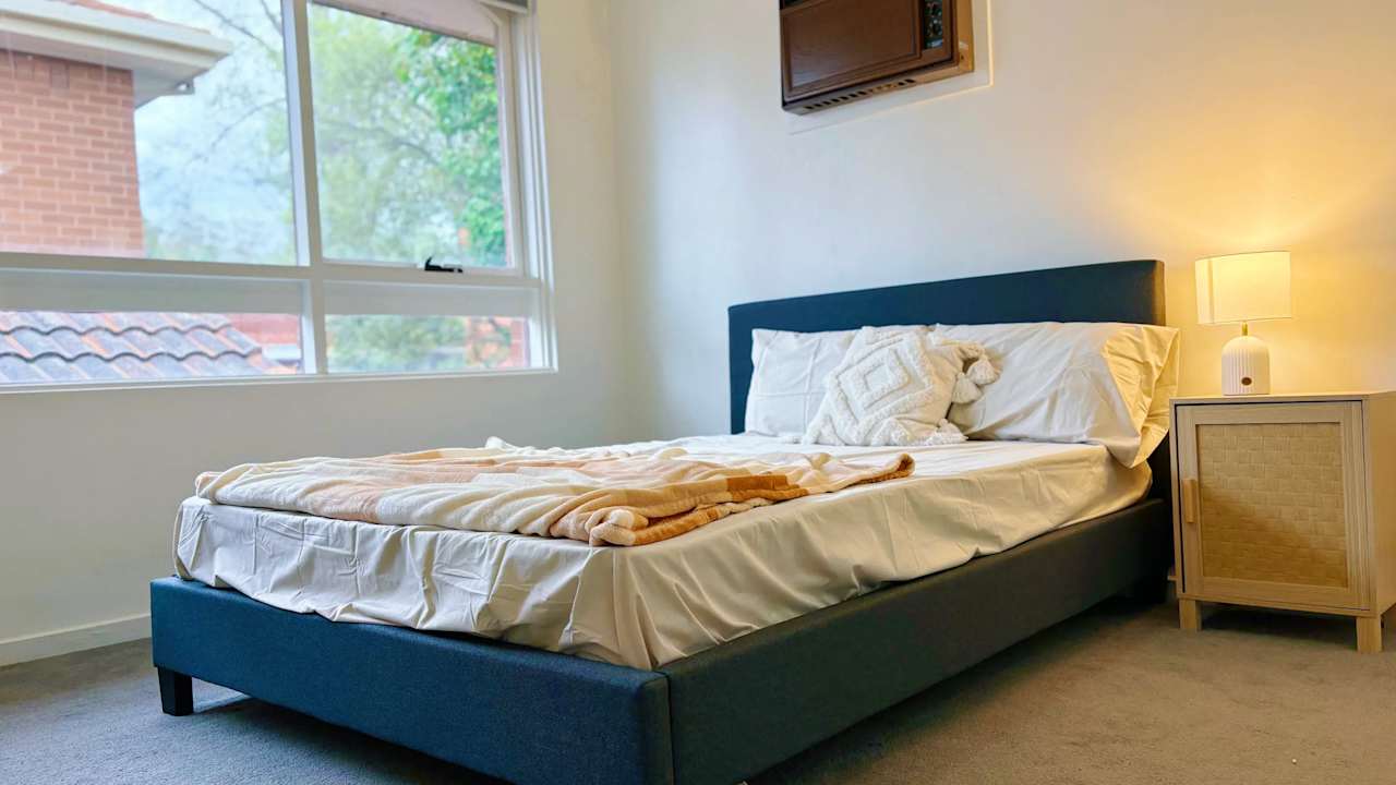 Furnished room with own bathroom