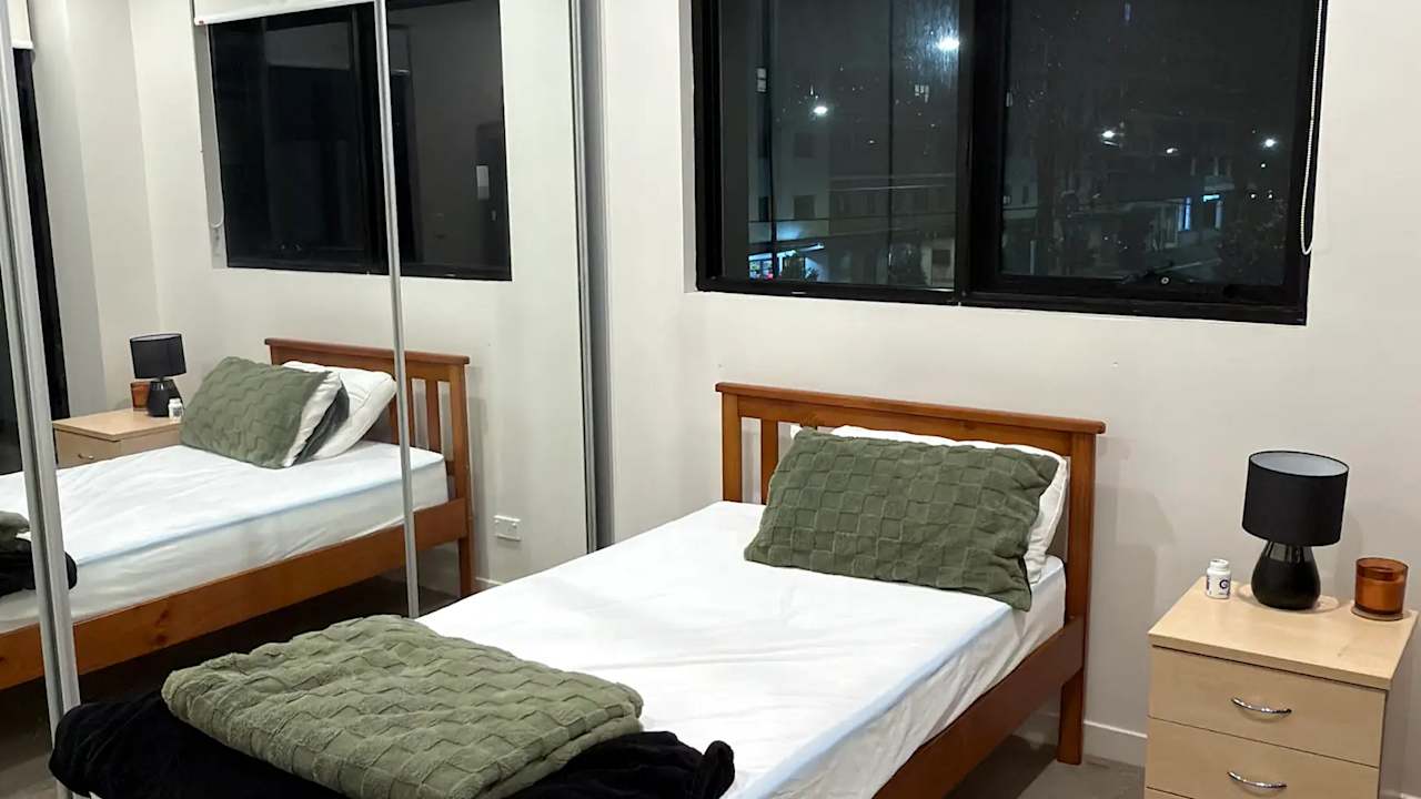 Furnished room with own bathroom