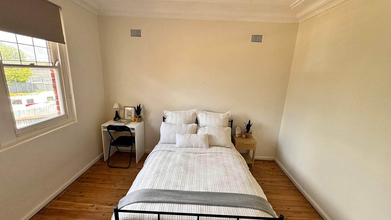 Whole property with 4 rooms for rent