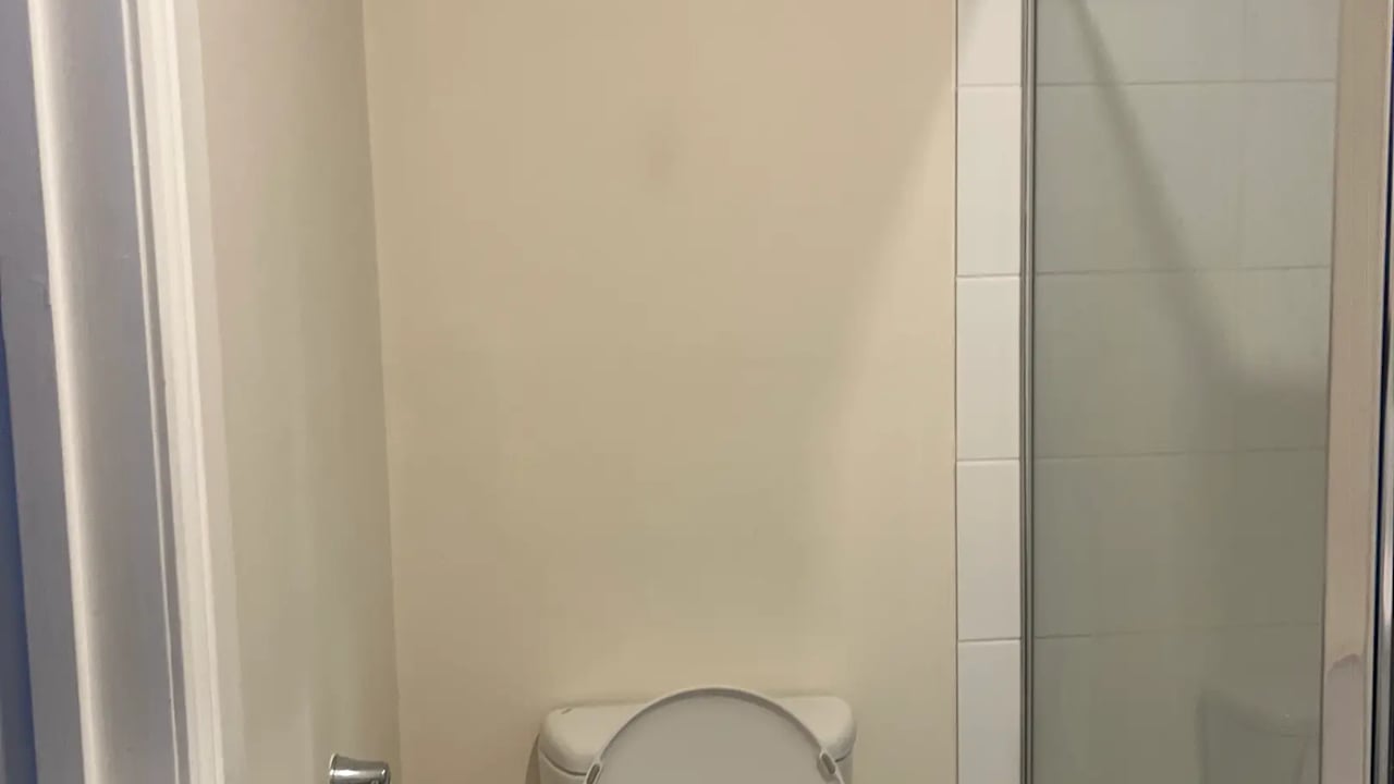 Unfurnished room with own bathroom