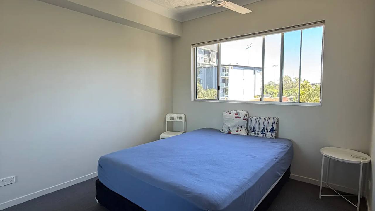 Furnished room with own bathroom