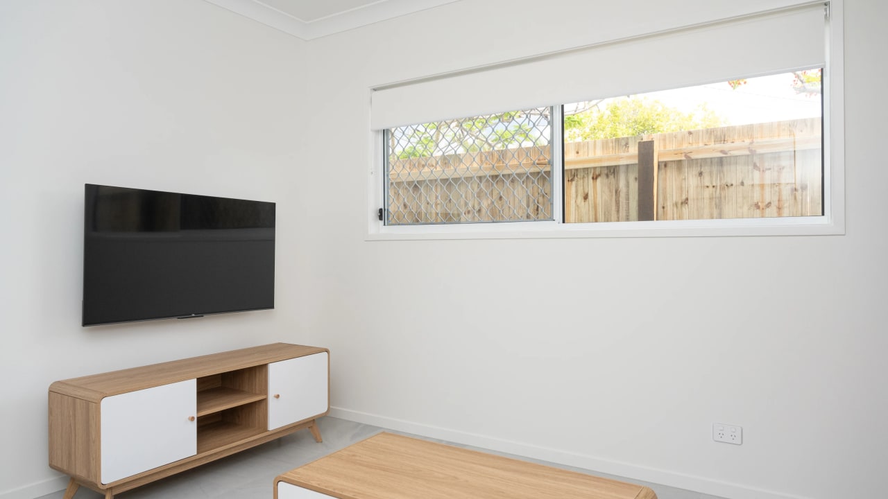 Furnished room studio flat for rent