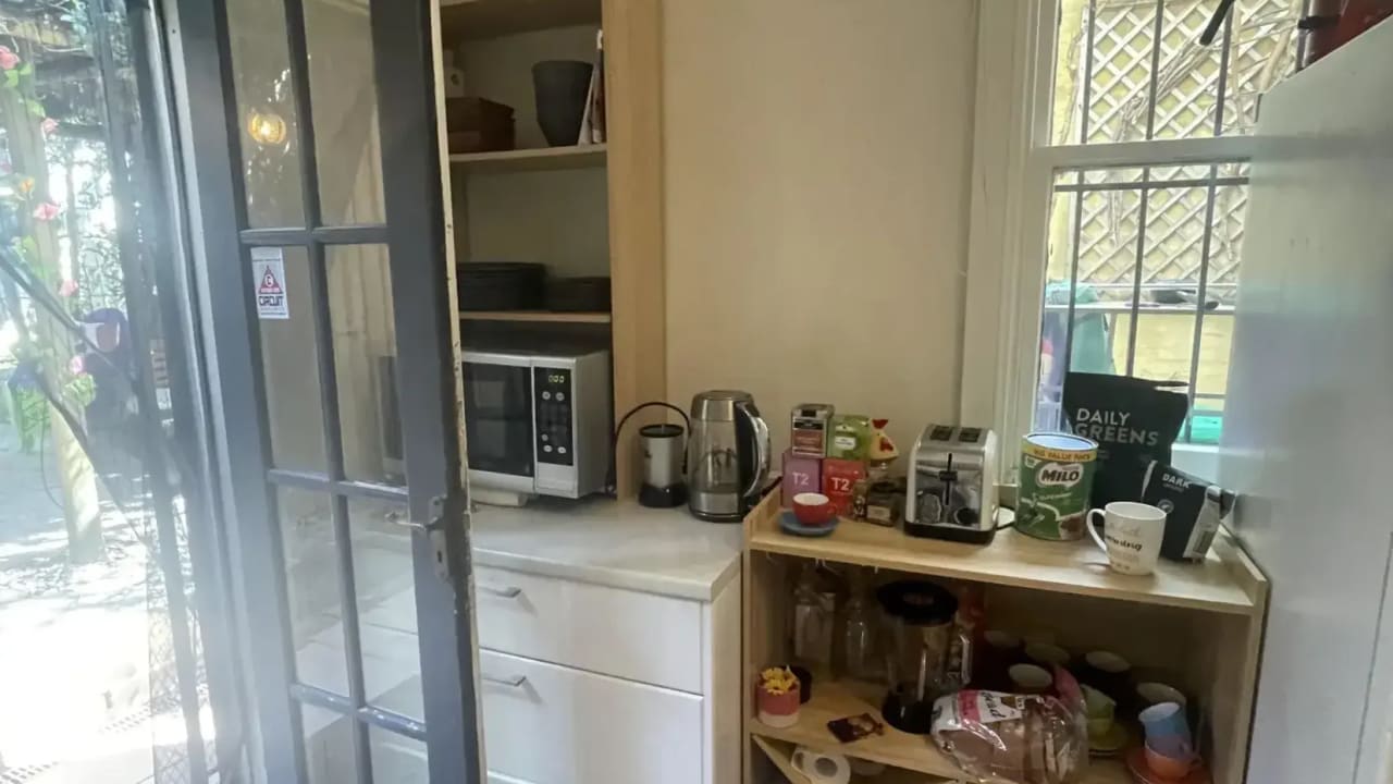 Unfurnished room with own bathroom