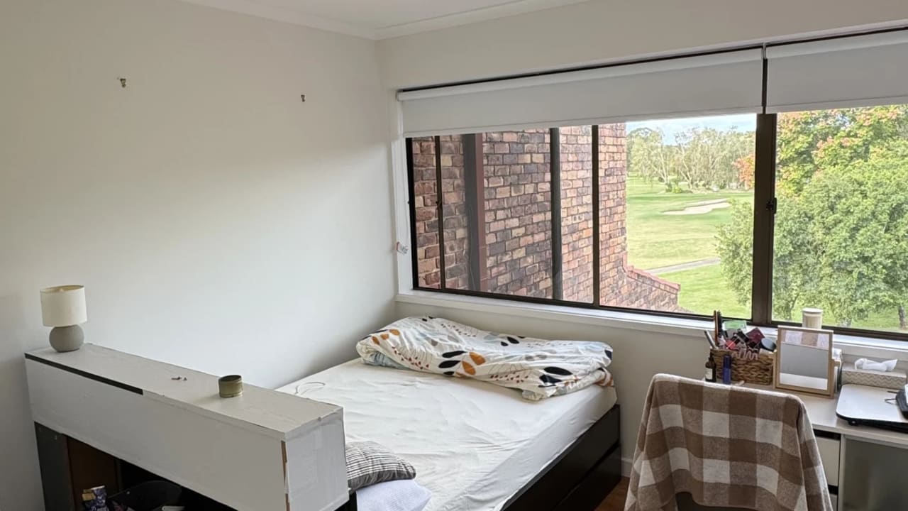 Furnished room with own bathroom