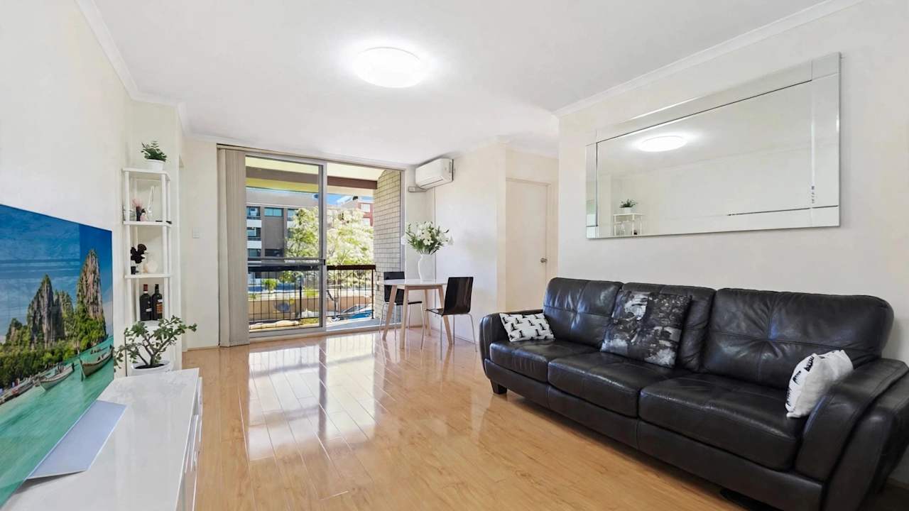 Whole property with 2 rooms for rent
