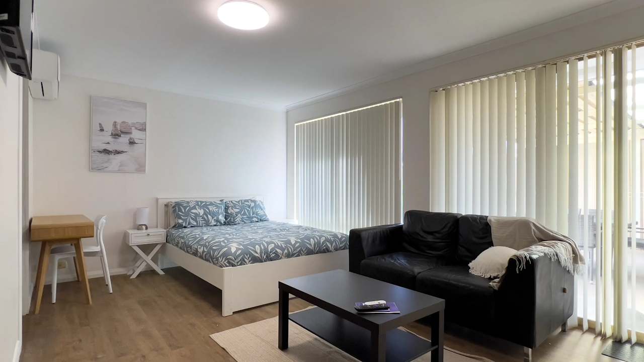 Furnished room with ensuite in a share house