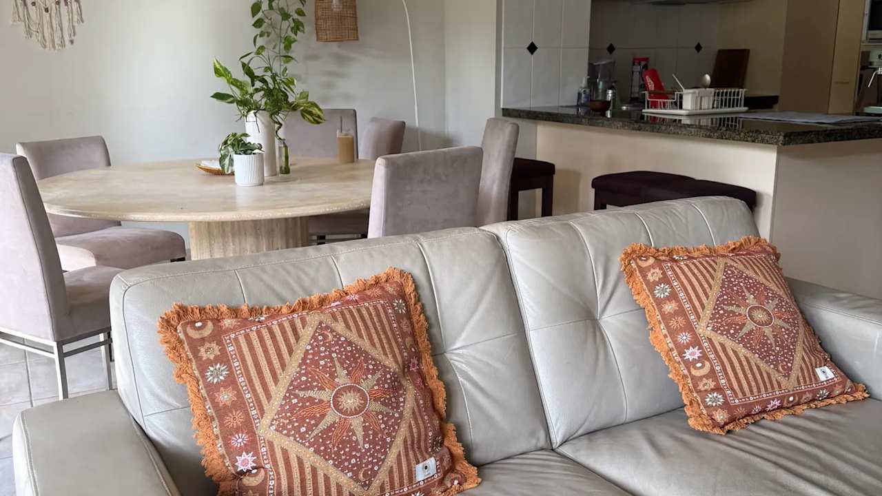 Furnished room with own bathroom